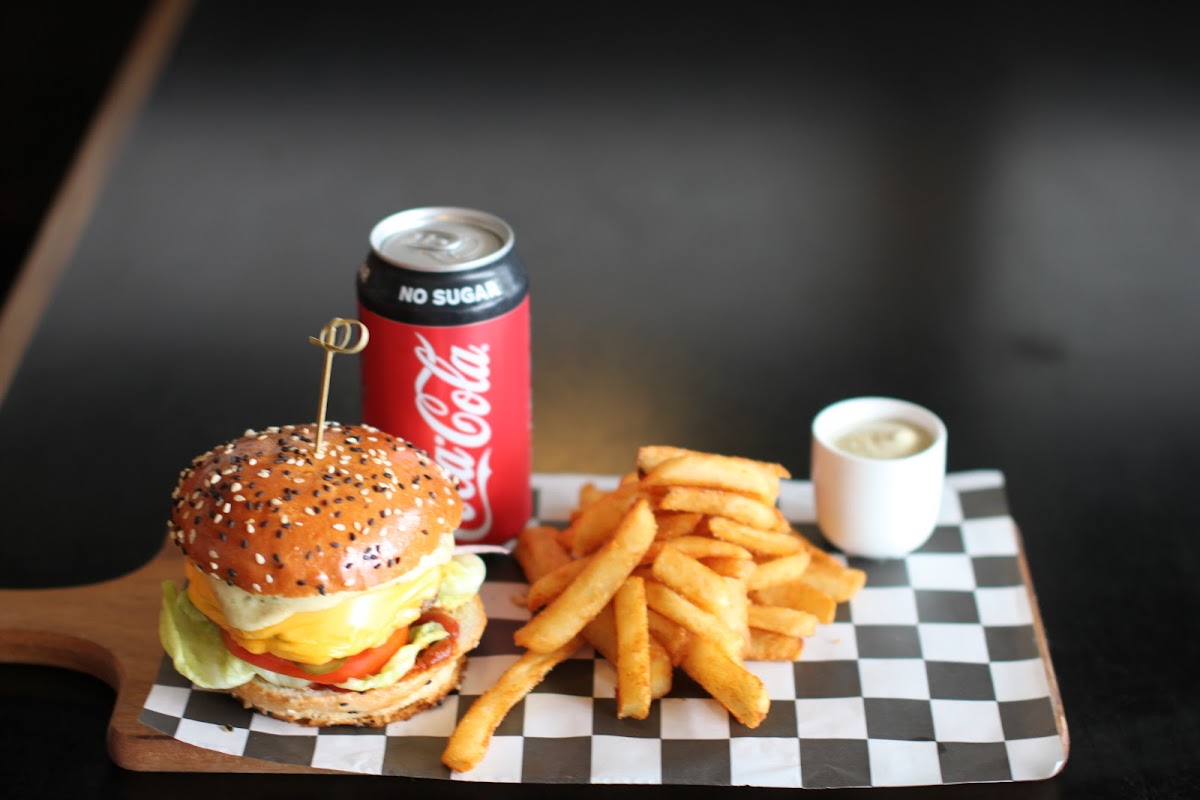 South Road Burgers Photo 8